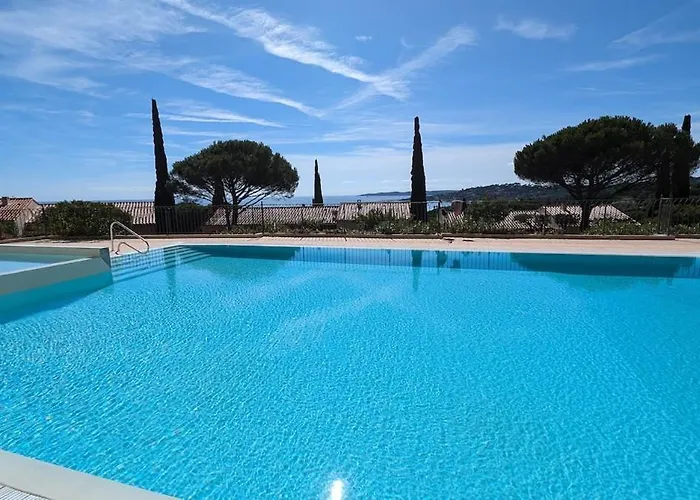 La Nartelle - 2 Pieces A 150m Plage, Jardin & Piscine Апартаменти Сент-Максім