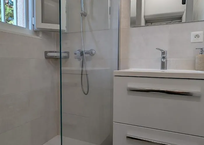 La Nartelle - 2 Pieces A 150m Plage, Jardin & Piscine *