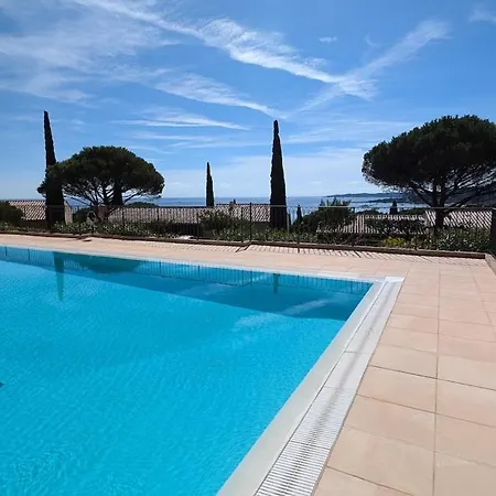 La Nartelle - 2 Pieces A 150m Plage, Jardin & Piscine